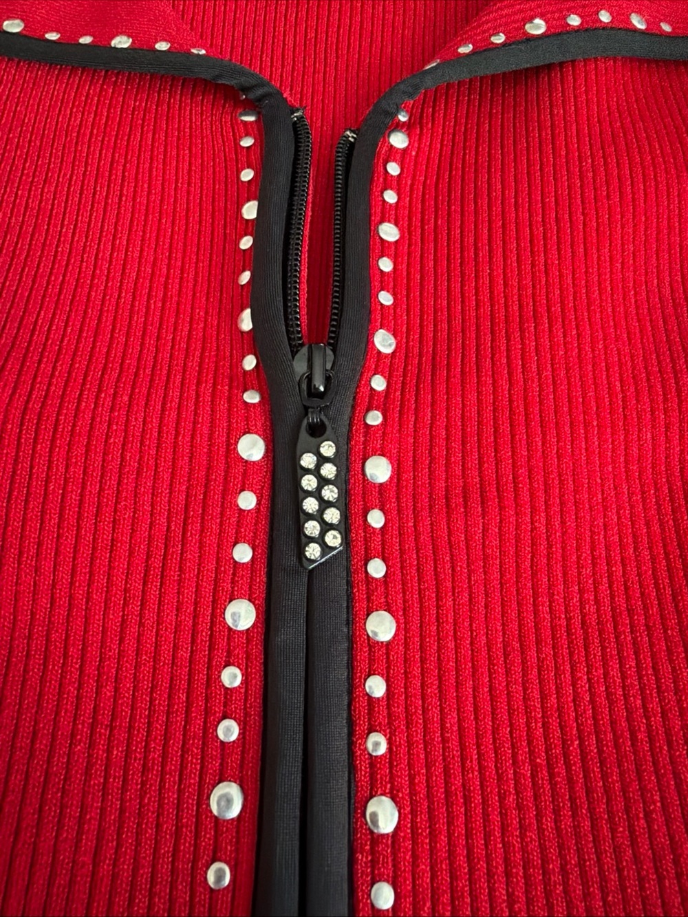 Belldini Red Ribbed Zip-Front sleeveless top/ vest with Rhinestone and stud tri
